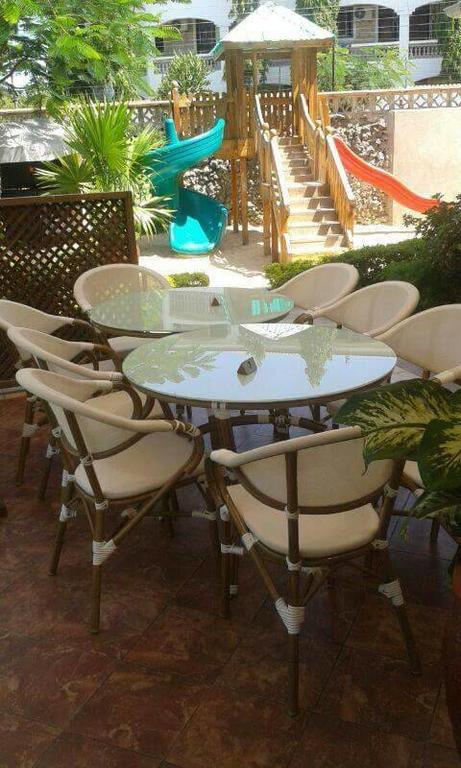 Moffat Court Boutique Hotel มอมบาซา ภายนอก รูปภาพ